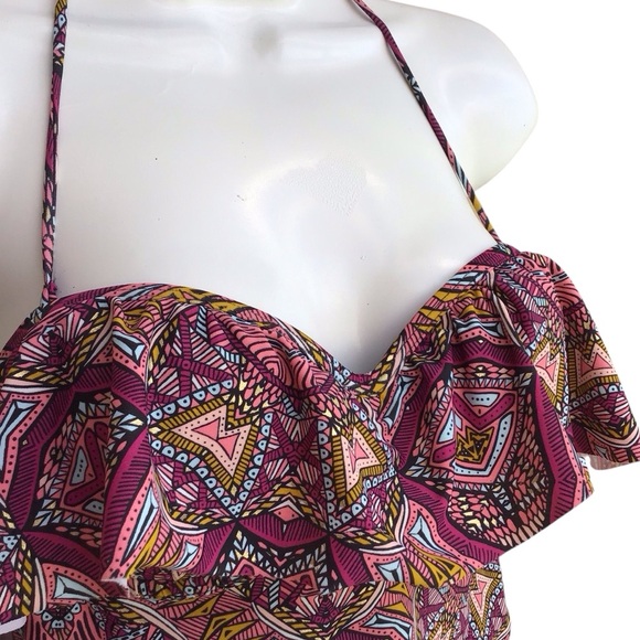 Abercrombie & Fitch Geometric Ruffle Off The Shoulder One Piece Bathing … - Picture 7 of 8